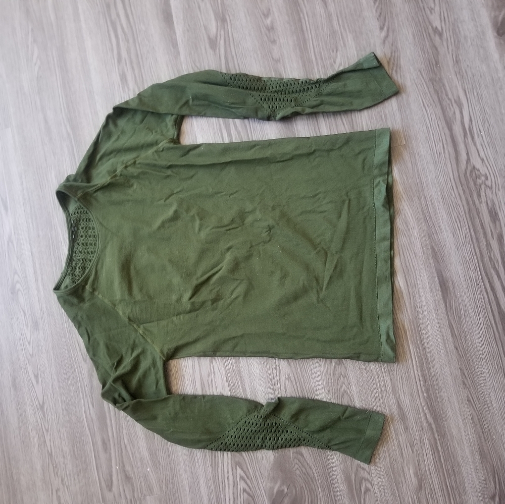Fabletics green perforated LS shirt